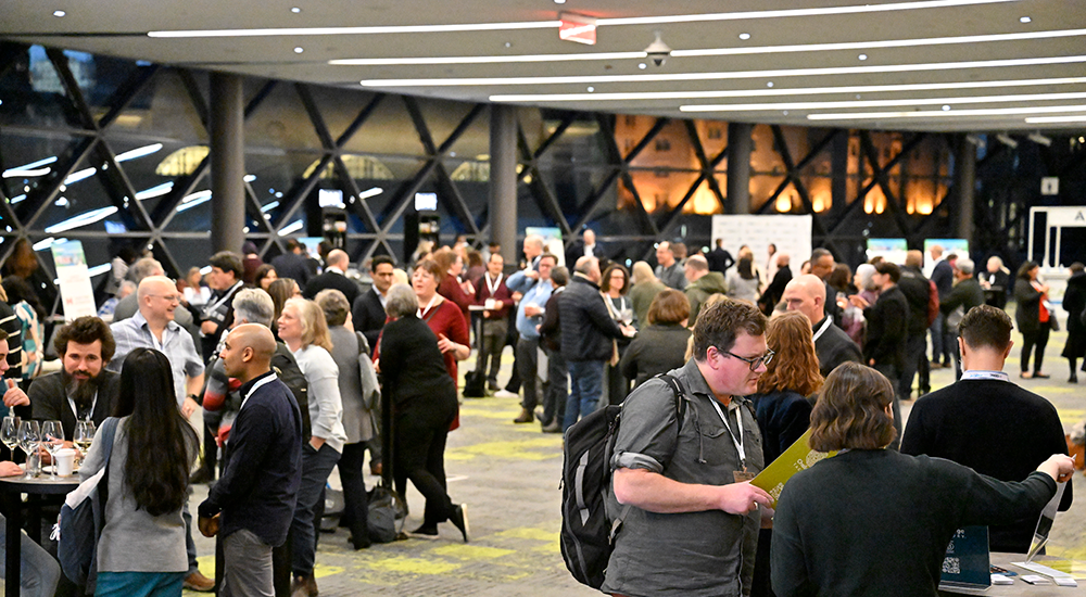 People talking in lobby at Cannexus conference