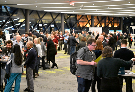 People talking in lobby at Cannexus conference