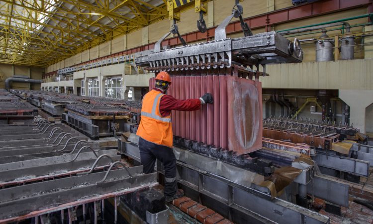 Electrolysis workshop of copper foundry.